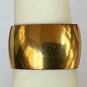 Costume Ring, size 6.5